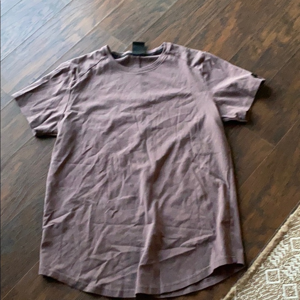 Alphalete tee